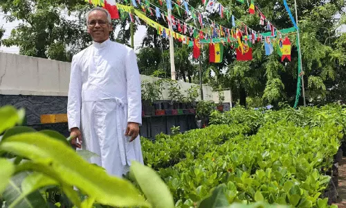 ലോക കപ്പിൽ ഓരോ ഗോളിനും ഓരോ മരം; ഇ​രി​ങ്ങാ​ല​ക്കു​ട​യു​ടെ സ്വ​ന്തം പ്ലാ​വ​ച്ച​ന്‍