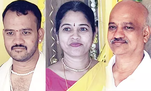 സൗജന്യ ബസ് യാത്ര കാരണം കച്ചവടം തകർന്നെന്ന്; ഭാര്യയെയും മകനെയും കൊന്ന് കർണാടകയിൽ വ്യാപാരി ജീവനൊടുക്കി