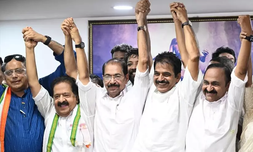 വിദ്വേഷ പ്രചാരകരെ ആദരിക്കുകയല്ല; തിരുത്തുകയാണ് വേണ്ടത് വിദ്വേഷ പ്രചാരകരെ ആദരിക്കുകയല്ല; തിരുത്തുകയാണ് വേണ്ടത്