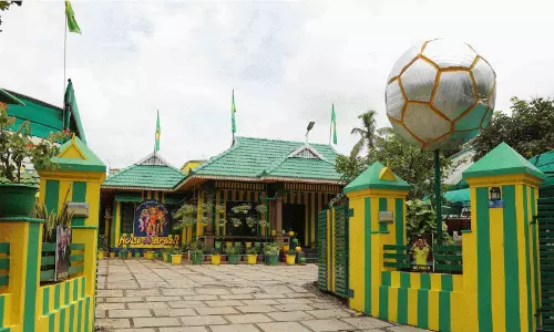 ഹായ് ബ്രസീൽ! ഇവിടെ എല്ലാം ബ്രസീൽ മയം... ഹായ് ബ്രസീൽ! ഇവിടെ എല്ലാം ബ്രസീൽ മയം...