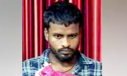 10 കിലോ ക​ഞ്ചാ​വു​മാ​യി ഇ​ത​ര സം​സ്ഥാ​ന തൊ​ഴി​ലാ​ളി അ​റ​സ്റ്റി​ൽ