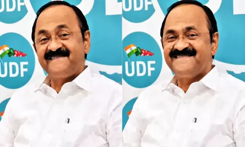 പൂക്കി Gen Z കരങ്ങളാലേ... പൂക്കി Gen Z കരങ്ങളാലേ...