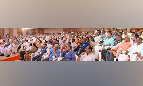 വി.സിമാർ വിവാദത്തിൽ