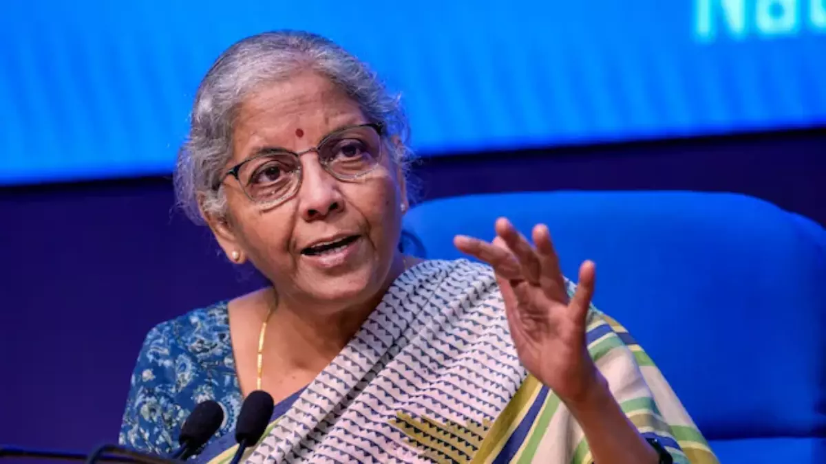 രാജ്യത്തെ സാമ്പത്തികരംഗം കടുത്ത പ്രതിസന്ധി നേരിടുന്നുവെന്ന സൂചനകൾ നൽകി നിർമല സീതാരാമൻ