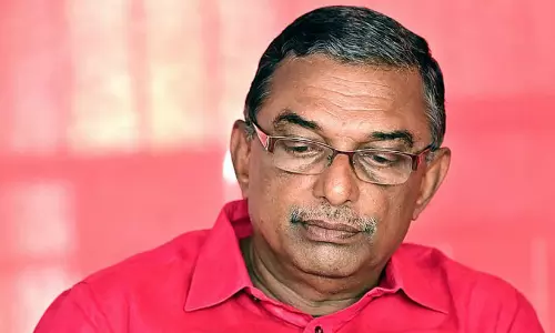 എ. പത്മകുമാറിനെതിരെ സസ്പെൻഷൻ മാത്രം, കടുത്ത നടപടിയിലേക്ക് പോകാതെ സി.പി.എം