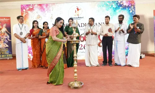 നൂപുരധ്വനി ആർട്സ് അക്കാദമി അരങ്ങേറ്റം 2026 ജുബൈലിൽ വർണാഭമായി നടന്നു