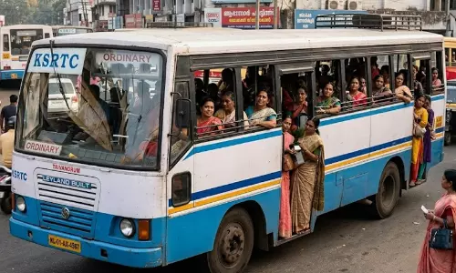 യാത്ര സൗജന്യമാണ് പക്ഷേ, ടിക്കറ്റ് എടുത്തില്ലെങ്കിൽ പണി കിട്ടും