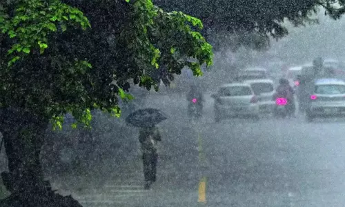 മൺസൂൺ മറന്നേക്കൂ: രാജ്യത്ത് അടുത്ത 7 ദിവസത്തേക്ക് മഴ കുറയും; ജൂൺ 23 മുതൽ വീണ്ടും സജീവമാകുമെന്ന് മുന്നറിയിപ്പ്