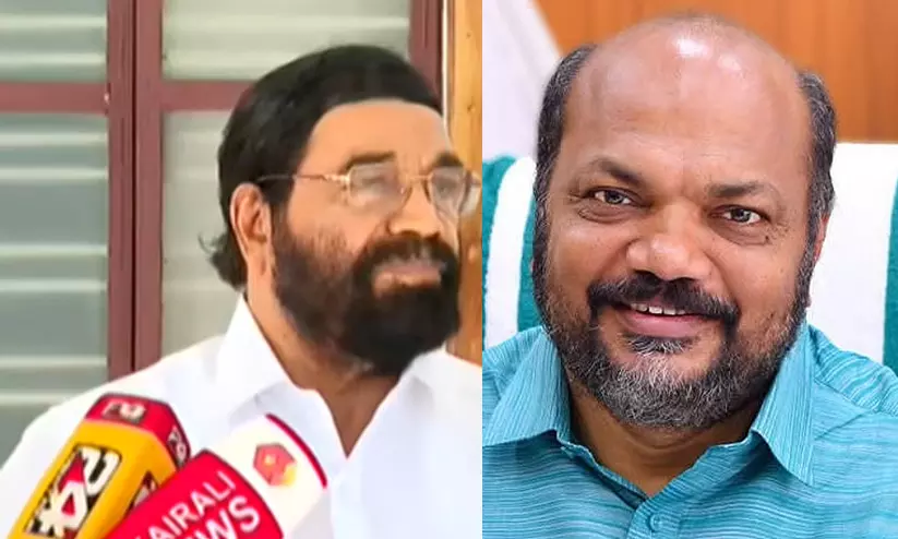 ‘മറ്റാരുണ്ട് എൽഡിഎഫ് അല്ലാതെ’; പി.രാജീവിനെ തള്ളി വി.എൻ. വാസവൻ ‘മറ്റാരുണ്ട് എൽഡിഎഫ് അല്ലാതെ’; പി.രാജീവിനെ തള്ളി വി.എൻ. വാസവൻ