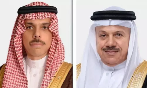 സു​ര​ക്ഷ​യും വി​ക​സ​ന​വും ച​ർ​ച്ച ചെ​യ്ത് സൗ​ദി-​ബ​ഹ്റൈ​ൻ വി​ദേ​ശ​കാ​ര്യ മ​ന്ത്രി​മാ​ർ