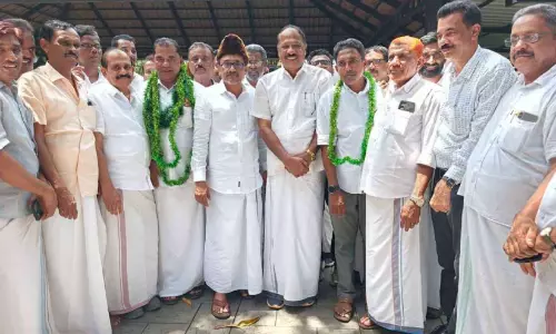 ഇടതു സഹയാത്രികന് കെ.പി. സുലൈമാന് ഹാജി മുസ്ലിം ലീഗില് ഇടതു സഹയാത്രികന് കെ.പി. സുലൈമാന് ഹാജി മുസ്ലിം ലീഗില്