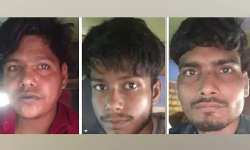 ഓപറേഷൻ തൂഫാൻ; 34 കിലോ കഞ്ചാവുമായി മൂന്ന് അന്തർ സംസ്ഥാന തൊഴിലാളികൾ പിടിയിൽ ഓപറേഷൻ തൂഫാൻ; 34 കിലോ കഞ്ചാവുമായി മൂന്ന് അന്തർ സംസ്ഥാന തൊഴിലാളികൾ പിടിയിൽ