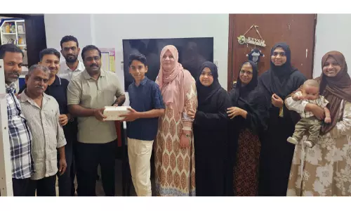 മദ്റസ പൊതുപരീക്ഷ വിജയികളെ ആദരിച്ചു മദ്റസ പൊതുപരീക്ഷ വിജയികളെ ആദരിച്ചു