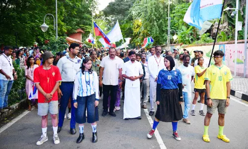 ലോകകപ്പ് ആവേശവുമായി ‘ട്രയോൻഡ 2K26’ ലോകകപ്പ് ആവേശവുമായി ‘ട്രയോൻഡ 2K26’