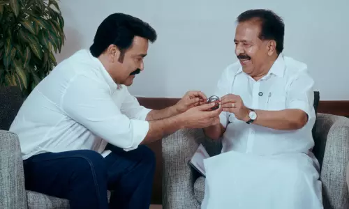 മോഹൻലാൽ ഇനി ‘തൂഫാൻ വാരിയർ’; ലഹരിക്കെതിരായ പോരാട്ടത്തിന് പൊലീസുമായി കൈകോർത്തു