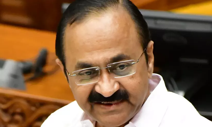 ‘ഉയർന്ന ഭൂവിലയും വേതനവും കാലതാമസവും നിക്ഷേപത്തിന് തടസ്സം; പരിഹരിക്കാൻ ഇൻവെസ്റ്റ് കേരളം സെൽ’ -മുഖ്യമന്ത്രി ‘ഉയർന്ന ഭൂവിലയും വേതനവും കാലതാമസവും നിക്ഷേപത്തിന് തടസ്സം; പരിഹരിക്കാൻ ഇൻവെസ്റ്റ് കേരളം സെൽ’ -മുഖ്യമന്ത്രി