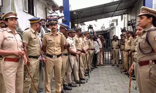 വിമത എം.പിമാരുടെ സുരക്ഷ കൂട്ടി മഹാരാഷ്ട്ര വിമത എം.പിമാരുടെ സുരക്ഷ കൂട്ടി മഹാരാഷ്ട്ര