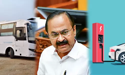 ഇലക്ട്രിക് വാഹനങ്ങളുടെ നികുതി പരിഷ്കരിക്കും, പൊതുഗതാഗത മേഖല സംരക്ഷിക്കും -വി.ഡി. സതീശൻ ഇലക്ട്രിക് വാഹനങ്ങളുടെ നികുതി പരിഷ്കരിക്കും, പൊതുഗതാഗത മേഖല സംരക്ഷിക്കും -വി.ഡി. സതീശൻ