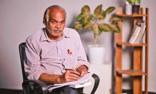 അബ്ദുൽ പുന്നയൂർക്കുളം-അക്ഷരങ്ങളുടെ സഞ്ചരിക്കുന്ന ലൈബ്രറി
