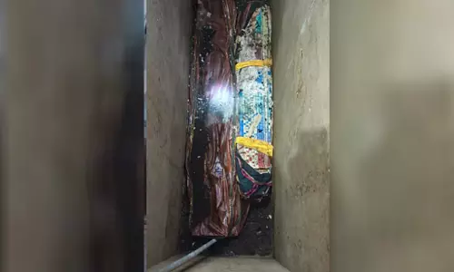 കണ്ണൂരിലെ സെമിത്തേരിയിൽ ഒരു കല്ലറയിൽ രണ്ടു മൃതദേഹങ്ങൾ? അന്വേഷണം ആരംഭിച്ച് പൊലീസ്