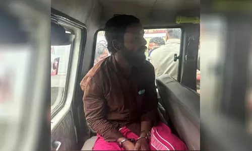 അംഗൻവാടി ജീവനക്കാരിയുടെ പോസ്റ്റ്‌മോർട്ടം: കഴുത്ത് ഞെരിച്ച് വെള്ളത്തിൽ മുക്കി കൊന്നുവെന്ന് റിപ്പോർട്ട്