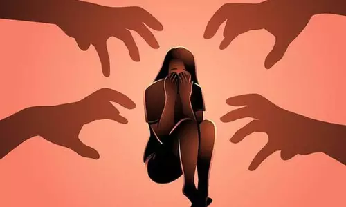 ഏഴുവയസുകാരിയെ പീഡിപ്പിച്ച സംഭവം, യുവാവ് അറസ്റ്റിൽ, ഒളിവിലുള്ള പ്രതിക്കായി തിരച്ചിൽ