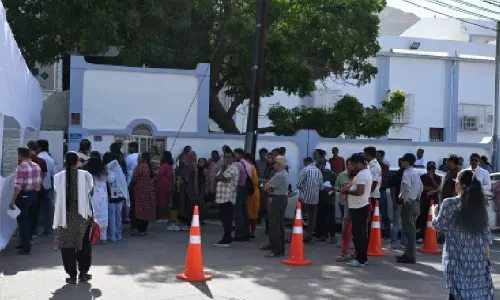 നീറ്റ് പുനഃപരീക്ഷ ഞായറാഴ്ച; മാർഗനിർദേശം പുറപ്പെടുവിച്ച് ഒമാനിലെ ഇന്ത്യൻ എംബസി