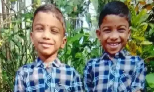 ഇരട്ട കുട്ടികൾ കുളത്തിൽ മുങ്ങിമരിച്ചു
