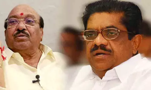 സുധീരൻ പഞ്ചറായ വണ്ടിയെന്ന് വെള്ളാപ്പള്ളി നടേശൻ; 30 വർഷമായി തന്നെ വേട്ടയാടുന്നു