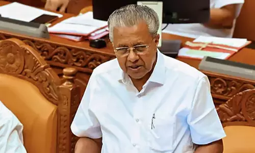 പകർച്ചവ്യാധിയെചൊല്ലി വാക്പോര്; സഭ വിട്ട് പ്രതിപക്ഷം പകർച്ചവ്യാധിയെചൊല്ലി വാക്പോര്; സഭ വിട്ട് പ്രതിപക്ഷം