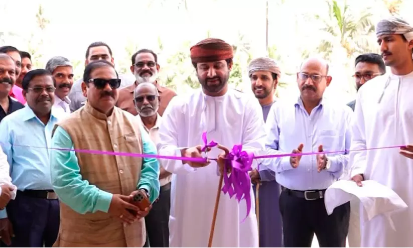 സിൽവർ ഡയമണ്ട് സ്റ്റോറന്റ് പുതിയ കെട്ടിടത്തിൽ പ്രവർത്തനമാരംഭിച്ചു സിൽവർ ഡയമണ്ട് സ്റ്റോറന്റ് പുതിയ കെട്ടിടത്തിൽ പ്രവർത്തനമാരംഭിച്ചു