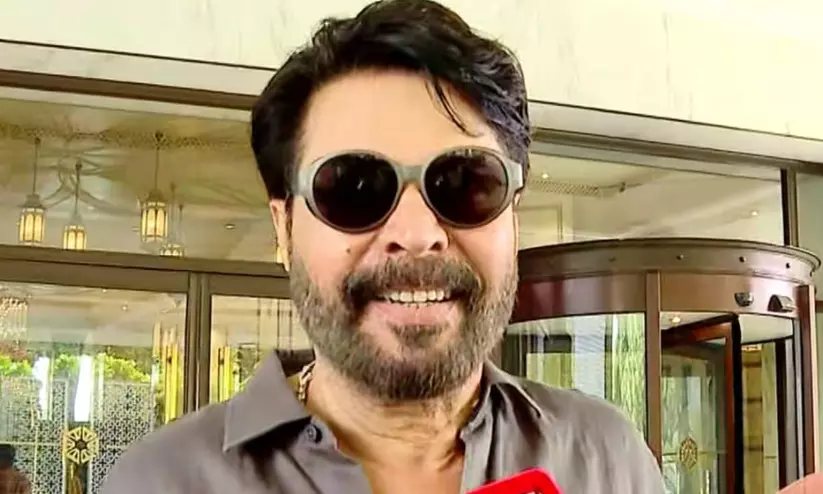അമ്മ വിവാദങ്ങളിൽ പ്രതികരണവുമായി മമ്മൂട്ടി; ‘എല്ലാ പ്രശ്നങ്ങൾക്കും പരിഹാരമുണ്ടാകും’ അമ്മ വിവാദങ്ങളിൽ പ്രതികരണവുമായി മമ്മൂട്ടി; ‘എല്ലാ പ്രശ്നങ്ങൾക്കും പരിഹാരമുണ്ടാകും’