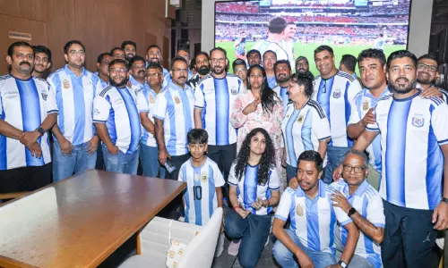 ആവേശം പീക്കിലെത്തിക്കാൻ ലുലു എക്‌സ്‌ചേഞ്ച്; ഫുട്‌ബോൾ പ്രേമികൾക്കായി മാച്ച് വാച്ച് പാർട്ടി