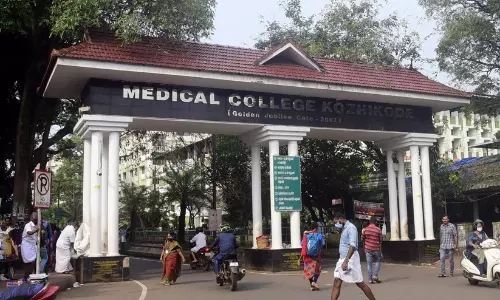 മെ​ഡി​ക്ക​ൽ കോ​ള​ജി​ൽ ഒ​മ്പ​തു വ​യ​സ്സു​കാ​ര​ന് ചി​കി​ത്സ നി​ഷേ​ധി​​ച്ചെന്ന് പ​രാ​തി