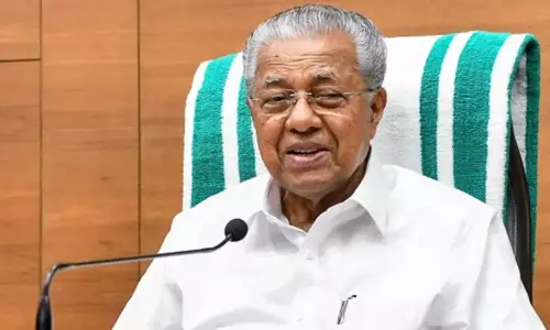 ഒരുവിധ സാമ്പത്തിക ദുരുപയോഗവും നഷ്ടവും ആരോപിച്ചിട്ടില്ല; ദുരിതാശ്വാസനിധി വകമാറ്റിയെന്ന സി.എ.ജി റിപ്പോർട്ട് തള്ളി പിണറായി ഒരുവിധ സാമ്പത്തിക ദുരുപയോഗവും നഷ്ടവും ആരോപിച്ചിട്ടില്ല; ദുരിതാശ്വാസനിധി വകമാറ്റിയെന്ന സി.എ.ജി റിപ്പോർട്ട് തള്ളി പിണറായി