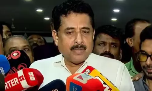 പി.എം ശ്രീ: കഴുത്തും കത്തിയും നിങ്ങൾ കേന്ദ്രത്തിന് നീട്ടിക്കൊടുത്തു -ആഞ്ഞടിച്ച് മന്ത്രി എൻ. ഷംസുദ്ദീൻ