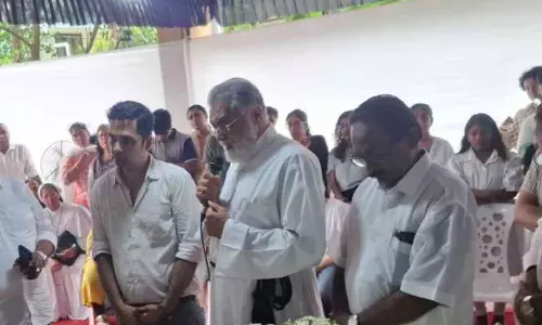 ബാലികയുടെ അപകട മരണം; സമരം കടുപ്പിച്ച് പ്രതിപക്ഷം