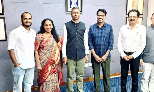 പ്രവാസി ലീഗൽ സെൽ ഒമാൻ ചാപ്റ്റർ പ്രതിനിധി സംഘം അംബാസഡറുമായി കൂടിക്കാഴ്ച നടത്തി