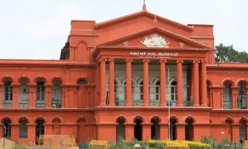 ആരോഗ്യവും അന്തസ്സും പ്രധാനം; ആർത്തവ ശുചിത്വം പാലിക്കാൻ കഴിയാത്ത 23കാരിയുടെ ഗർഭപാത്രം നീക്കം ചെയ്യാൻ കോടതി അനുമതി