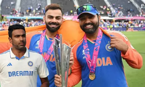 ‘ലോകകപ്പിന് പരിചയസമ്പന്നർ വേണം; രോഹിത്-കോഹ്‌ലി വിഷയത്തിൽ നിലപാട് വ്യക്തമാക്കി അശ്വിൻ