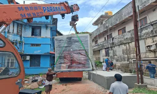 മെ​ഡി​ക്ക​ൽ കോ​ള​ജി​ൽ പുതിയ ട്രാ​ൻ​സ്ഫോ​ർ​മ​ർ സ്ഥാ​പി​ച്ചു;  എം.​ആ​ർ.​ഐ സ്കാ​നി​ങ് പൂ​ർ​ണ​തോതിലേക്ക്