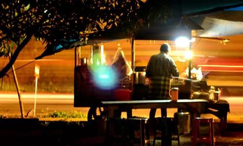 വരുന്നു, തട്ടുകടകൾക്ക് പ്രത്യേക മേഖല, വൃ​ത്തി​ഹീ​ന സാ​ഹ​ച​ര്യം ഒ​ഴി​വാ​ക്കു​ക ല​ക്ഷ്യം