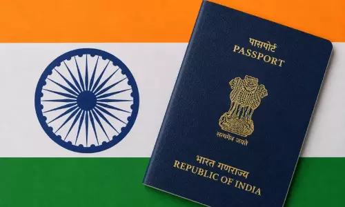പാസ്പോർട്ട് ഒരിക്കലും പൗരത്വ രേഖയല്ല, നിയമങ്ങളിൽ മാറ്റമില്ല; വിവാദങ്ങൾക്കിടയിൽ വിശദീകരണവുമായി കേന്ദ്ര സർക്കാർ പാസ്പോർട്ട് ഒരിക്കലും പൗരത്വ രേഖയല്ല, നിയമങ്ങളിൽ മാറ്റമില്ല; വിവാദങ്ങൾക്കിടയിൽ വിശദീകരണവുമായി കേന്ദ്ര സർക്കാർ