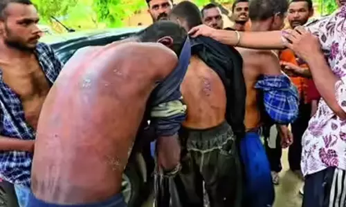 പിറ്റ് ബുൾ കാവലിരുന്നു, തെരുവുനായ്ക്കളെപ്പോലെ മർദിച്ചു, ഇരുമ്പ് ദണ്ഡ് കൊണ്ട് അടിച്ചു; യു.പി ഫാക്ടറിയിലെ മൃഗീയ പീഡനങ്ങൾ വെളിപ്പെടുത്തി തൊഴിലാളികൾ