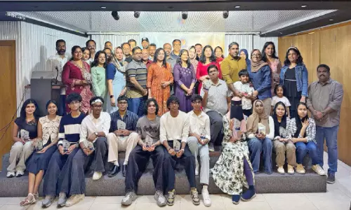 ഉന്നത വിജയം നേടിയവരെ ആദരിച്ച് ആശ്രയം കൂട്ടായ്മ