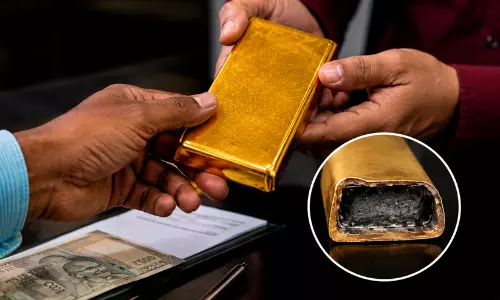ഒന്നരകിലോ സ്വർണ്ണ ബിസ്കറ്റുകൾ, ജ്വല്ലറിയിൽ പരിശോധിച്ചപ്പോൾ എല്ലാം വ്യാജം, തട്ടിയെടുത്തത് 25 ലക്ഷം: ബംഗളൂരുവിൽ വ്യാജ സ്വർണ്ണം നൽകി കബളിപ്പിച്ച പ്രതി അറസ്റ്റിൽ