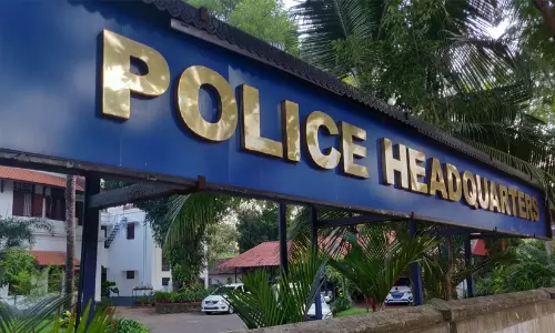 വയോധികനെ പോക്സോ കേസിൽപെടുത്തുമെന്ന് ഭീഷണിപ്പെടുത്തി പണം തട്ടാൻ ശ്രമം