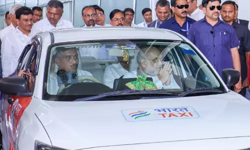 ലക്ഷ്യം അമുൽ മാതൃക; ‘ഭാരത് ടാക്സി’യുമായി അമിത് ഷാ