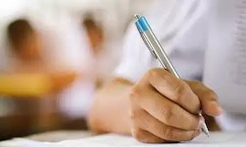റോഷന്‍റെ ഒന്നാം റാങ്ക്: അമലാപുരത്തിന് അഭിമാനം