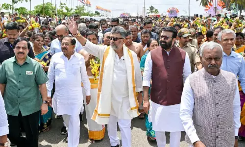 എസ്.എം. കൃഷ്ണ സ്മാരക ഇടനാഴി മുഖ്യമന്ത്രി തുറന്നു